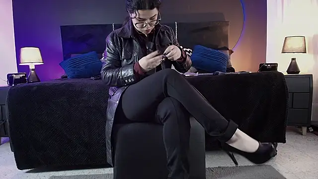  Jade 16 online show from 03/19/26, 11:54