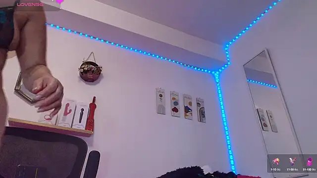 JuliRamirez online show from 03/14/25, 09:43