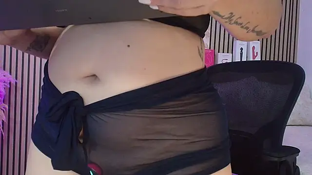 JuliRamirez online show from 09/10/25, 12:59