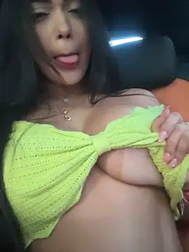 Snapshot of emma_andrew1 chatting on 11/03/25, 08:56 emma andrew1 online show from 11/03/25, 08:56