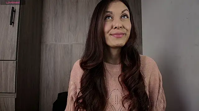 Swetisabella01 online show from 03/24/26, 12:10