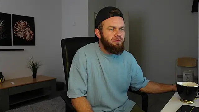 Tommy Burnz online show from 11/18/25, 07:55