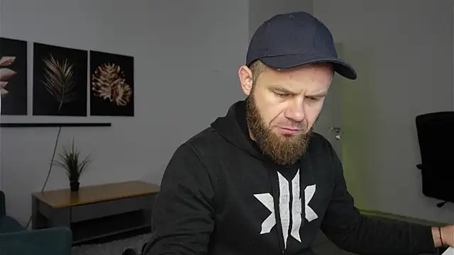 Tommy Burnz online show from 12/01/25, 11:00