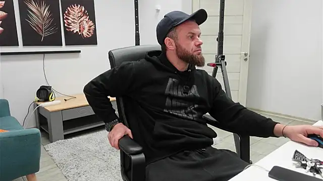 Tommy Burnz online show from 11/20/25, 01:34