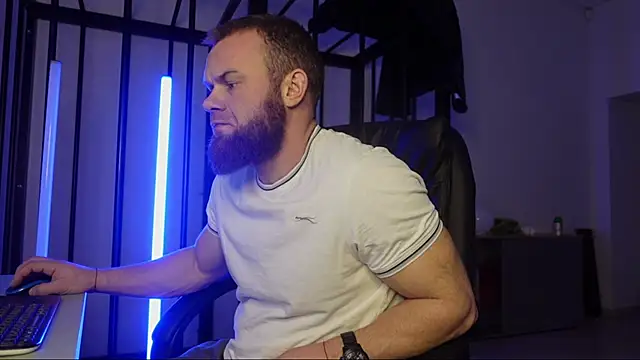 Tommy Burnz online show from 01/21/25, 08:41