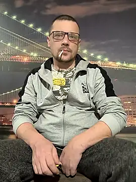 DanielOhCool online show from 03/02/25, 07:41