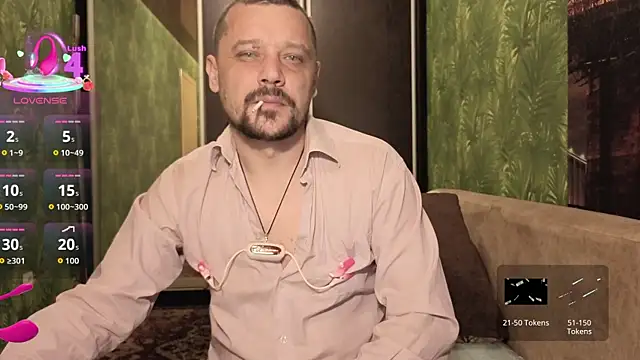 DanielOhCool online show from 11/13/25, 05:11