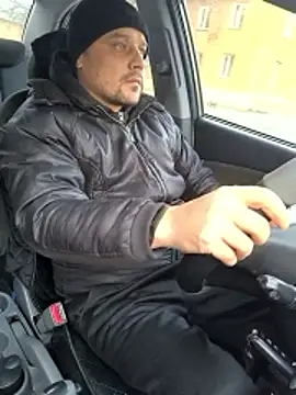 Snapshot of DanielOhCool chatting on 01/14/26, 01:48 DanielOhCool online show from 01/14/26, 01:48