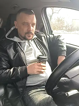 DanielOhCool online show from 03/19/25, 10:11