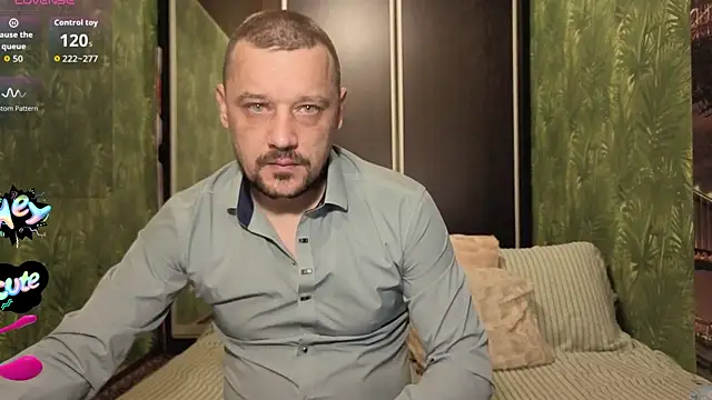 DanielOhCool online show from 11/06/25, 05:33