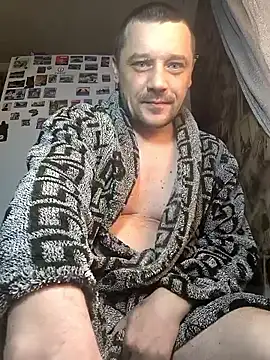 DanielOhCool online show from 03/28/26, 04:35