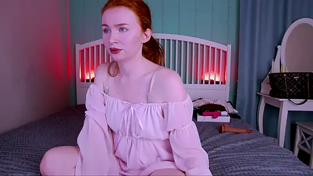 GingerArin online show from 11/12/25, 09:24