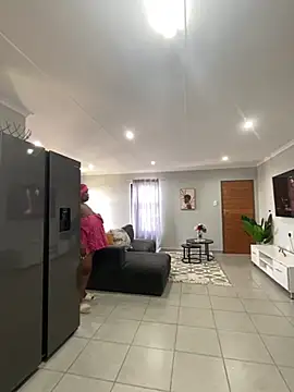 MissLola27 online show from 12/02/25, 10:28