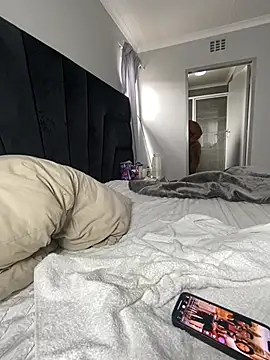 MissLola27 online show from 02/23/26, 10:05