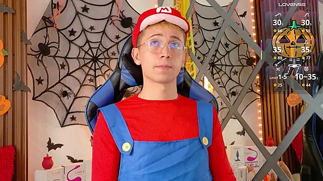 Chris Bennett online show from 10/25/25, 01:12