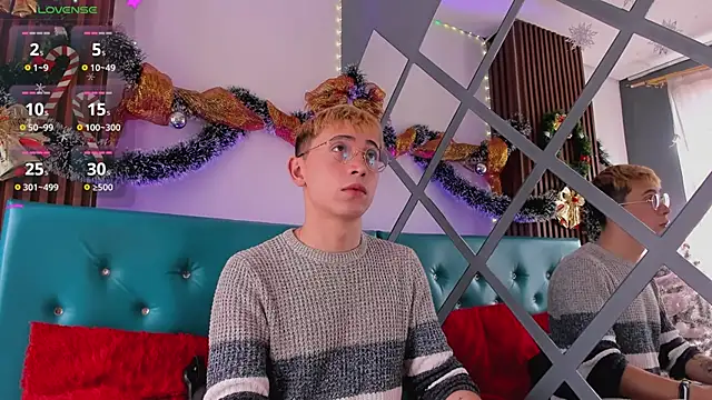 Chris Bennett online show from 12/15/25, 02:56