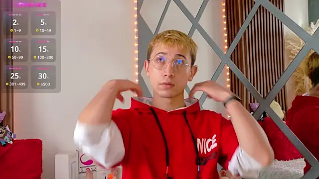 Chris Bennett online show from 11/11/25, 01:06