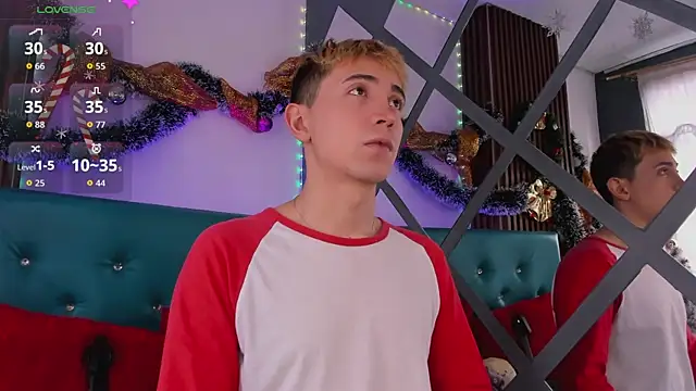 Chris Bennett online show from 12/16/25, 01:26