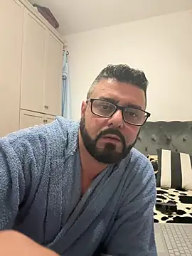 ChiIul11 online show from 03/22/26, 11:06