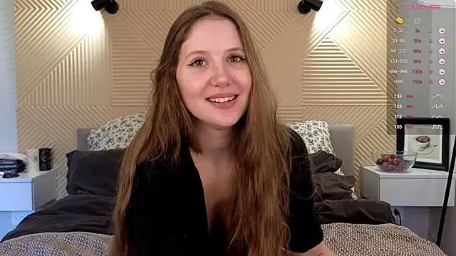 Snapshot of Elizavetta_Miller chatting on 10/17/25, 11:34 Elizavetta Miller online show from 10/17/25, 11:34