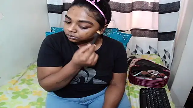 Indian FireXX online show from 04/20/26, 06:05