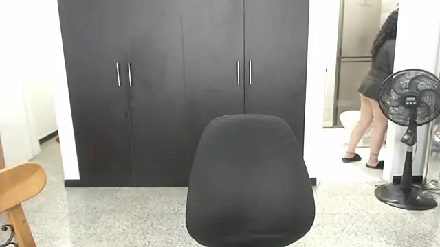 mijal queen online show from 03/14/25, 09:14