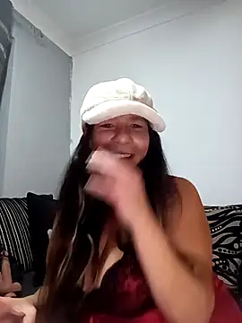 Leanne43 online show from 11/29/25, 04:18