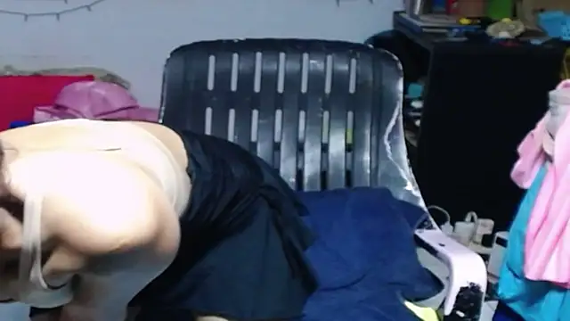 1CuteAndSexy69 online show from 09/13/25, 03:45