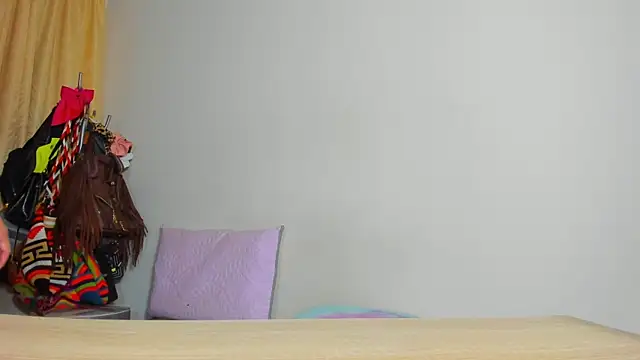 Snapshot of cleopatra_bigboobs01 chatting on 02/21/26, 01:40 cleopatra bigboobs01 online show from 02/21/26, 01:40