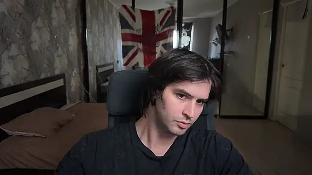 keanu reevez online show from 10/07/25, 10:16