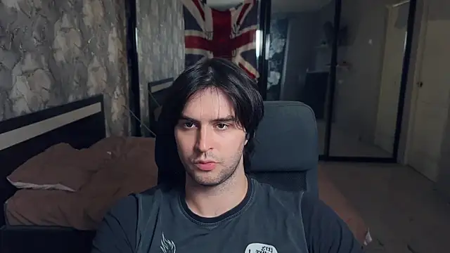 keanu reevez online show from 10/13/25, 01:45