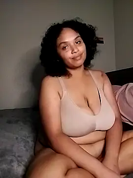 TasteeKitty online show from 10/23/25, 12:42