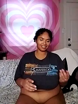 TasteeKitty online show from 10/27/25, 04:19