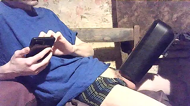 Snapshot of Babi_Kisi chatting on 12/26/24, 02:05 Babi Kisi online show from 12/26/24, 02:05