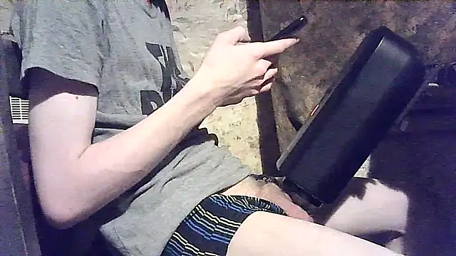 Snapshot of Babi_Kisi chatting on 12/25/24, 02:02 Babi Kisi online show from 12/25/24, 02:02