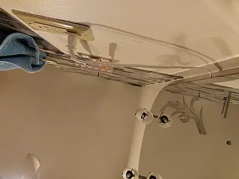 tropikboy online show from 12/22/25, 12:44