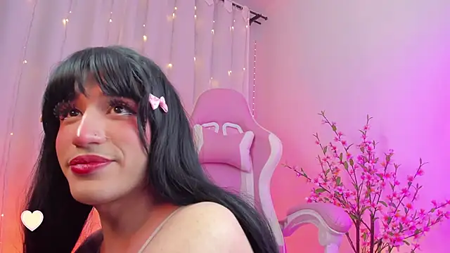 rosseblondee online show from 10/12/25, 10:00