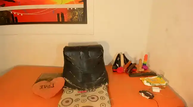 rebecabanks online show from 03/21/25, 04:17