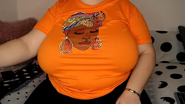 SenzualHotM online show from 11/26/25, 10:26