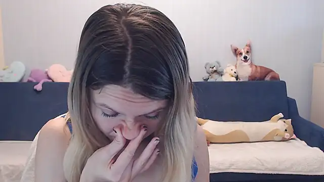 night is dark online show from 10/23/25, 02:16