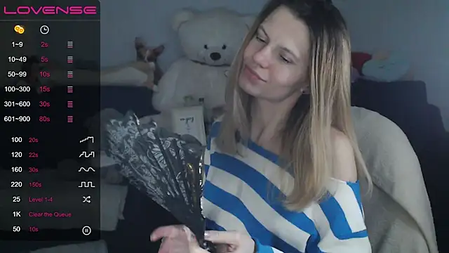 night is dark online show from 01/31/25, 11:24