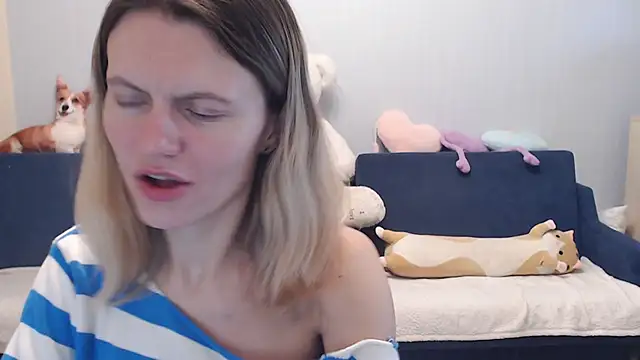 night is dark online show from 10/15/25, 01:41