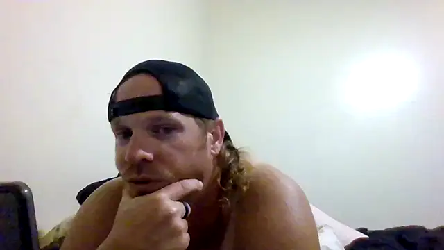 Snapshot of FUNINWV9 chatting on 06/29/26, 11:37 FUNINWV9 online show from 06/29/26, 11:37