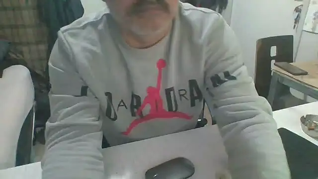 LiONTURK online show from 02/19/26, 05:43