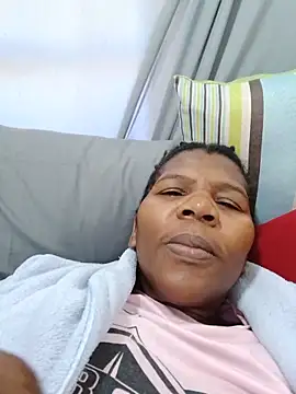 Delicioussexy online show from 05/13/26, 10:00
