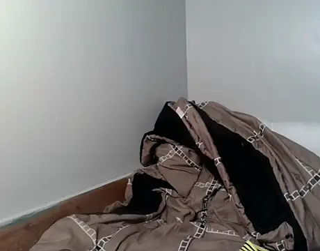 IxanSantiago95 online show from 10/31/25, 09:39