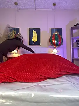 valerie lya online show from 11/15/25, 08:24