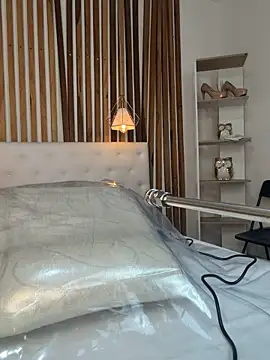 valerie lya online show from 03/09/26, 08:23