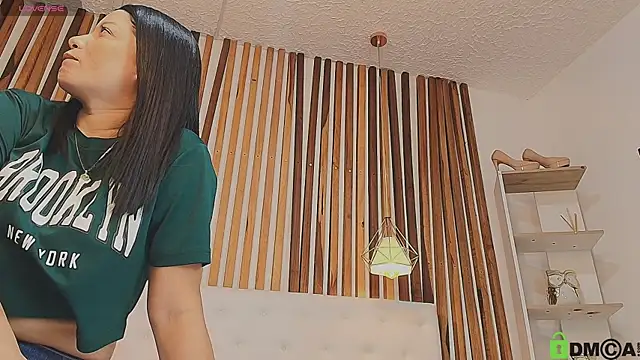 valerie lya online show from 04/13/26, 12:42