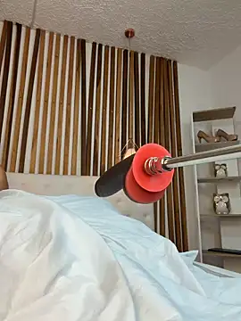 valerie lya online show from 03/03/26, 12:45